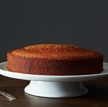 BANANA CAKE