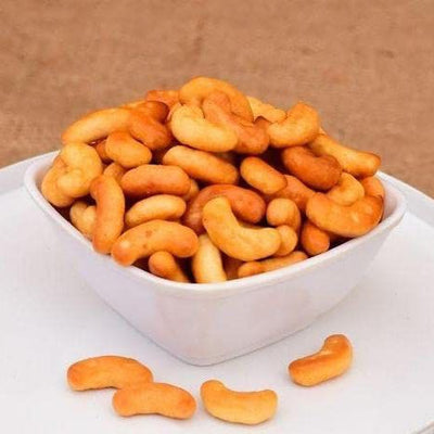 COMBO 3 (Bombay Mixture,  Andhra Murukku,  WhiteThenkuzhal Murukku,  Diamond Cuts,  Kara Boondhi,  Kurkure Masala,  Oola Pakoda,  Pori Urundai,  Coconut Burfi,  Cashew Biscuit)