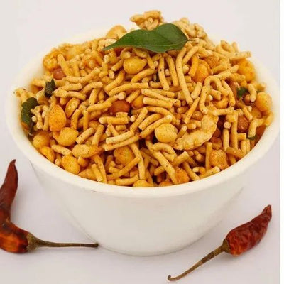 COMBO 1 (Kaara Boonthi,Milagu KaraSev,Omapodi,Kara Muruku,Bomai biscuit,Gurkure Masala,Manaparai Muruku,Thengaipal chinna muruku,Poondu Mixture,Kara Thattai,)